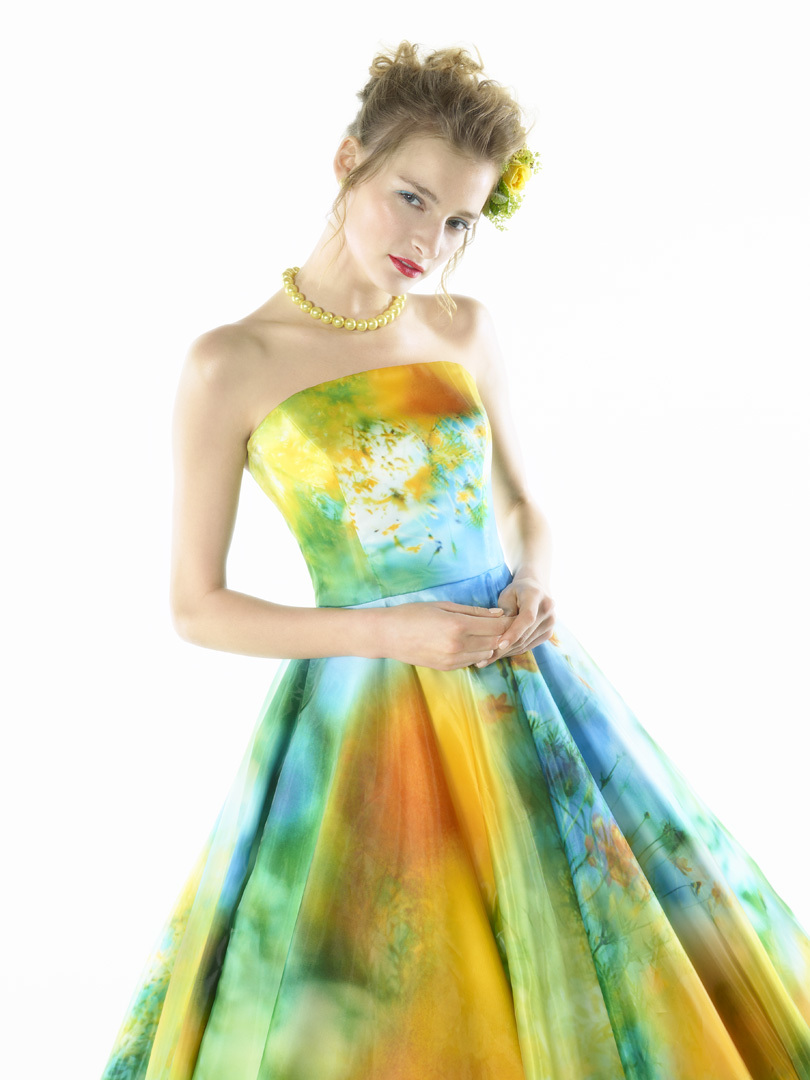 Unforgettable Style: Discover the Entire Third Edition of the Dress Collection by Mika Ninagawa ♡にて紹介している画像