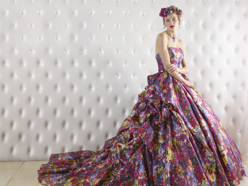 Unforgettable Style: Discover the Entire Third Edition of the Dress Collection by Mika Ninagawa ♡にて紹介している画像