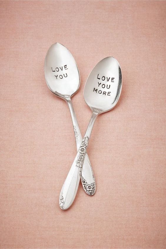 "A Guide for Brides: Beautiful Meanings Behind Wedding Rituals That Will Touch Your Heart"にて紹介している画像