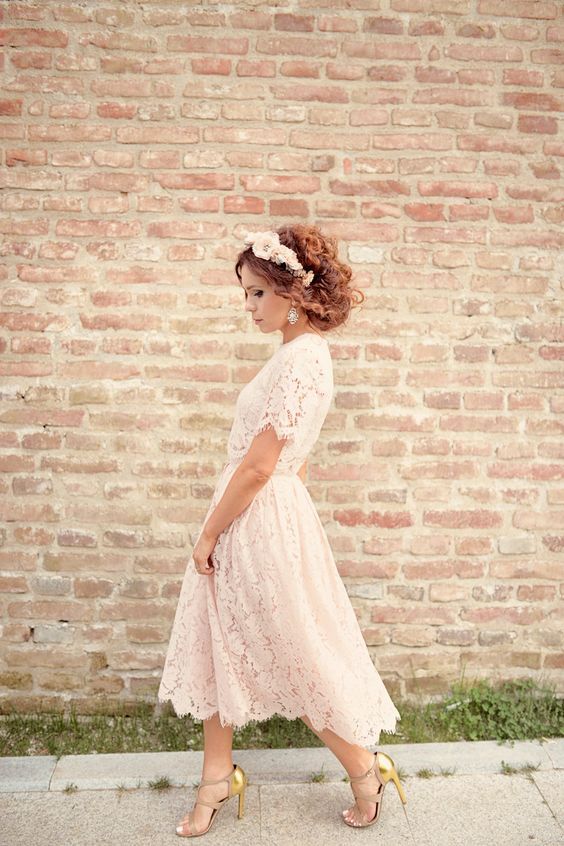 "Light and Easy: How to Choose the Perfect Dress for Enjoying the After Party with Guests"にて紹介している画像