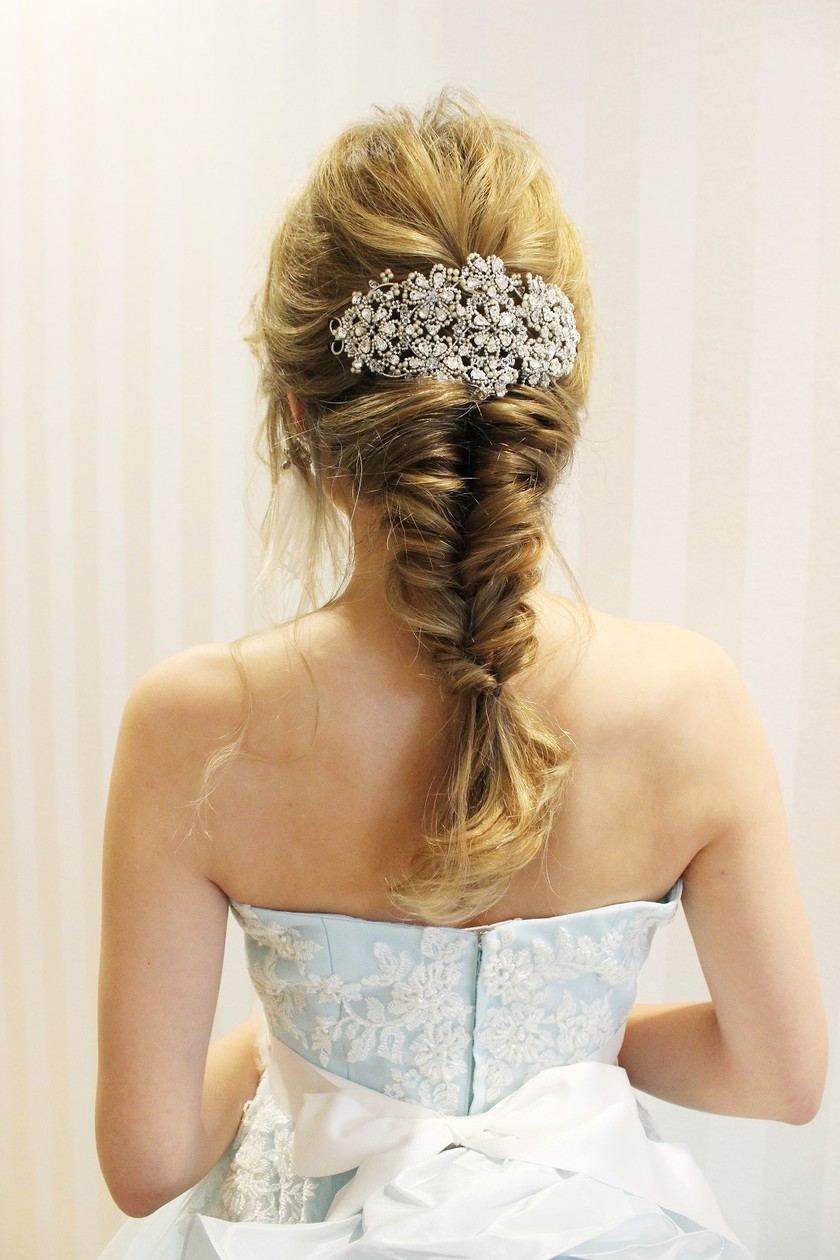 gendaiさんが教える♡後悔しない『理想の花嫁ヘア』を叶える為に覚えておきたい5つのオーダーリスト＊にて紹介している画像