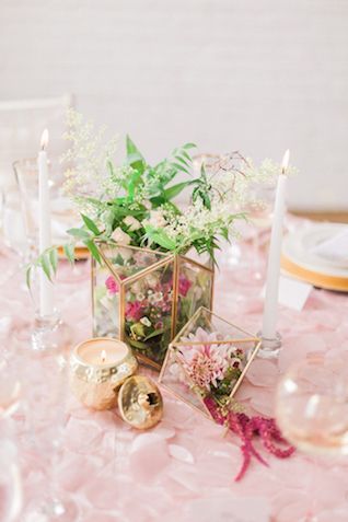 最近よく見る幾何学的なガラスの入れ物♡話題の《ジオメトリックテラリウム》って知ってる？にて紹介している画像