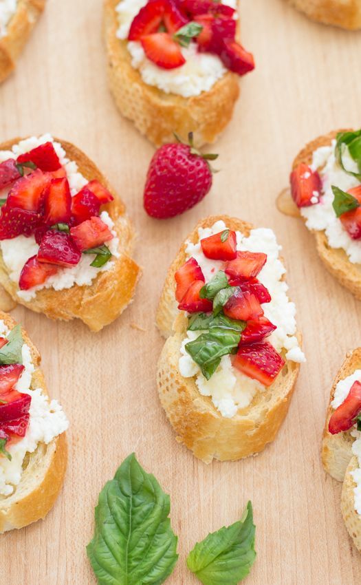 “Adding to the Repertoire of Hospitality Cuisine: Adorable and Delicious 'Dessert Bruschetta'♡”にて紹介している画像