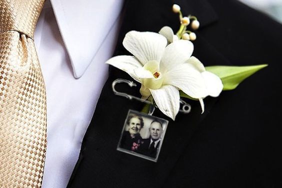Surely Watching Over Us from Heaven: Wedding Ideas to Honor a Loved One Who Passed Away Before the Big Day ♥にて紹介している画像