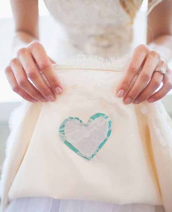 Surely Watching Over Us from Heaven: Wedding Ideas to Honor a Loved One Who Passed Away Before the Big Day ♥にて紹介している画像