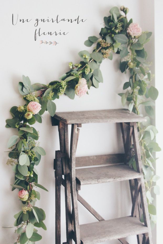 お花を天井からぶら下げて♡シャンデリアみたいなお花のカーテンが最高にロマンティック♡にて紹介している画像