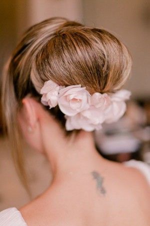 Classical and Elegant ♡ Elevate Your Style with "Bonnets" Head Accessories ♡にて紹介している画像