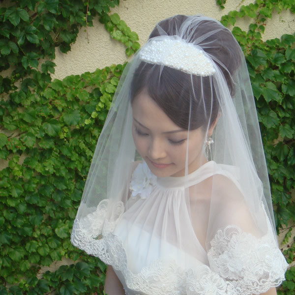 Classical and Elegant ♡ Elevate Your Style with "Bonnets" Head Accessories ♡にて紹介している画像
