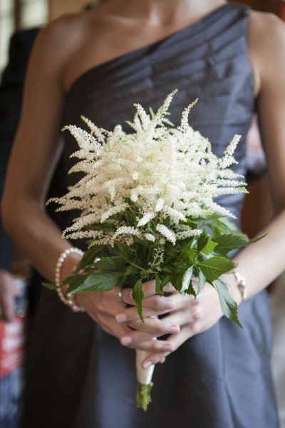 The Rumor is True: The Adorable Astilbe Bouquet with Delicate Petals Like Bubbles♡にて紹介している画像