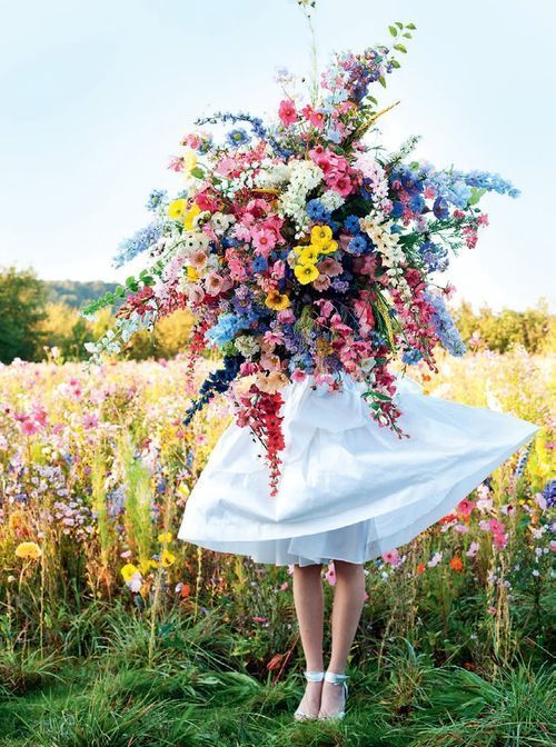 Romantic "Wildflower-style" Bouquet That Looks Like It's Picked from the Fields♡にて紹介している画像