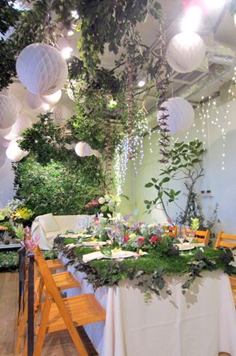 "Learning from Trendy Overseas Weddings: A Collection of Table Decorations with a 'Botanical' Floral Theme"にて紹介している画像