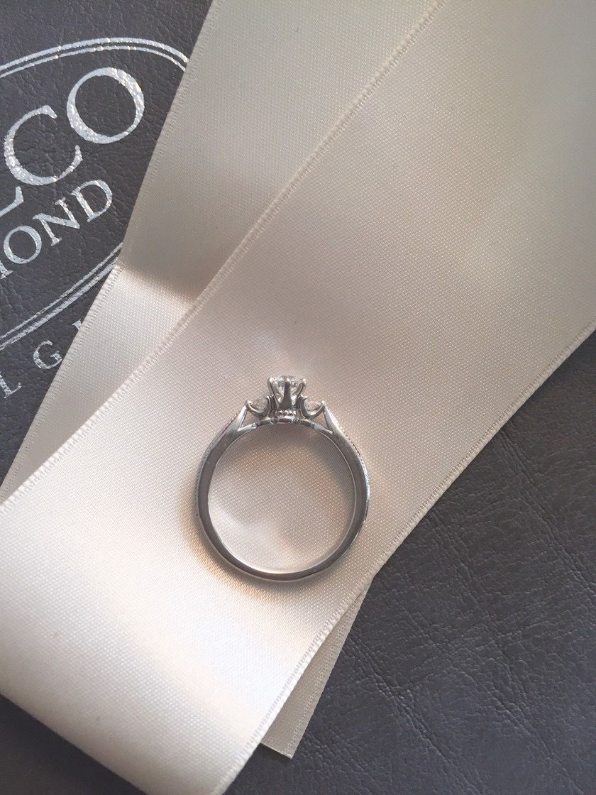 世界で一番美しいと実証されたダイヤモンド*彼も気に入る指輪ブランド『エクセルコ』のエンゲージリング特集にて紹介している画像