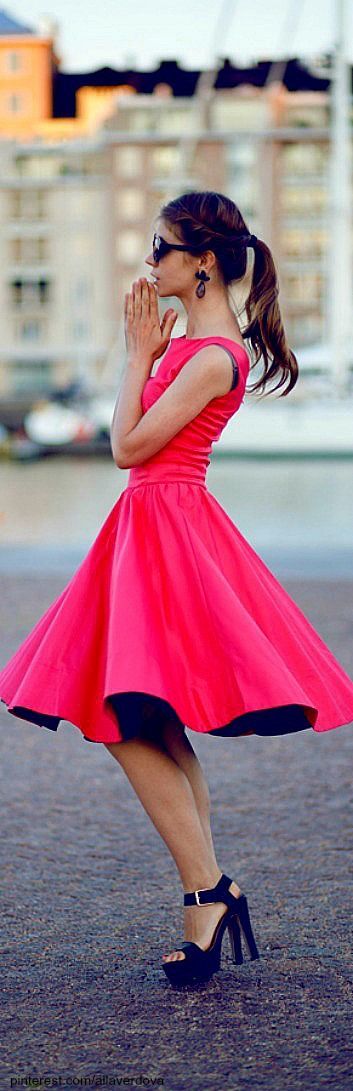 "After All, PINK is the Best♡ A Collection of Pink Invitation Dresses by Style♡"にて紹介している画像