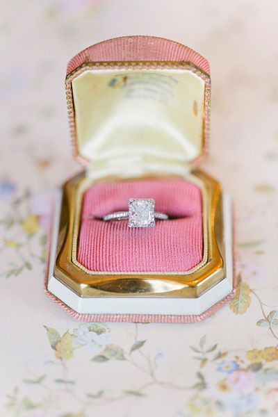 "I Want to Store My Favorite Rings Cutely: A Stylish Ring Box Collection ♡"にて紹介している画像