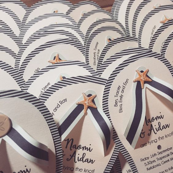 11 Refreshingly Cute Summer-Themed Invitation Designs for Brides-to-Be of Summer Weddings 2016 💖にて紹介している画像