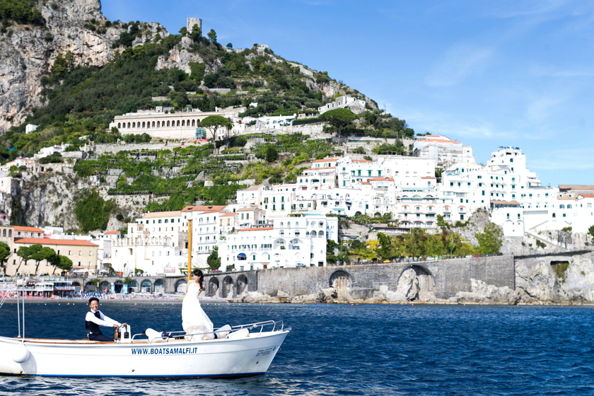 自分で見つけるのは、本当に大変！海外で素敵なウェディングフォトを撮ってくれるカメラマンの探し方講座♡にて紹介している画像