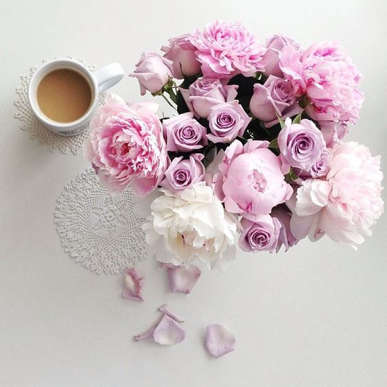 I Want to Hear Your Love Stories! Share Your Moments of Feeling Most Loved: '#The Times I Felt Most Loved xoxo'♡にて紹介している画像