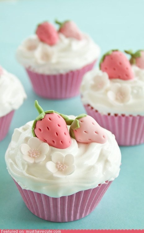 Artistic Beauty! Surprising Creative and Cute Cupcakes♡にて紹介している画像