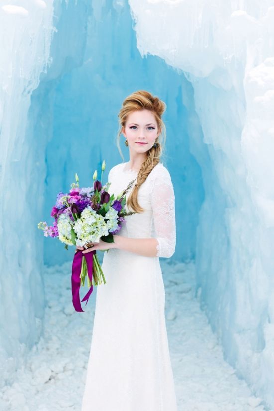 Frozen-Inspired Wedding: A Collection of Beautiful Ideas♡にて紹介している画像