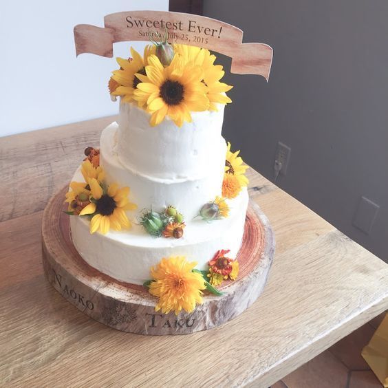 夏季最适合使用的“向日葵”主题婚礼用品特辑♡使用应季花卉✳︎にて紹介している画像