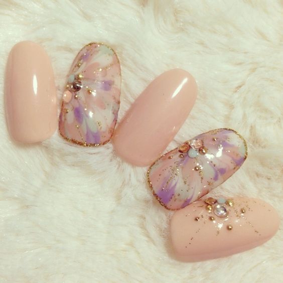 Which Will You Choose? Exploring the Pros and Cons of "Beauty" Care to Consider Before Your Wedding!にて紹介している画像