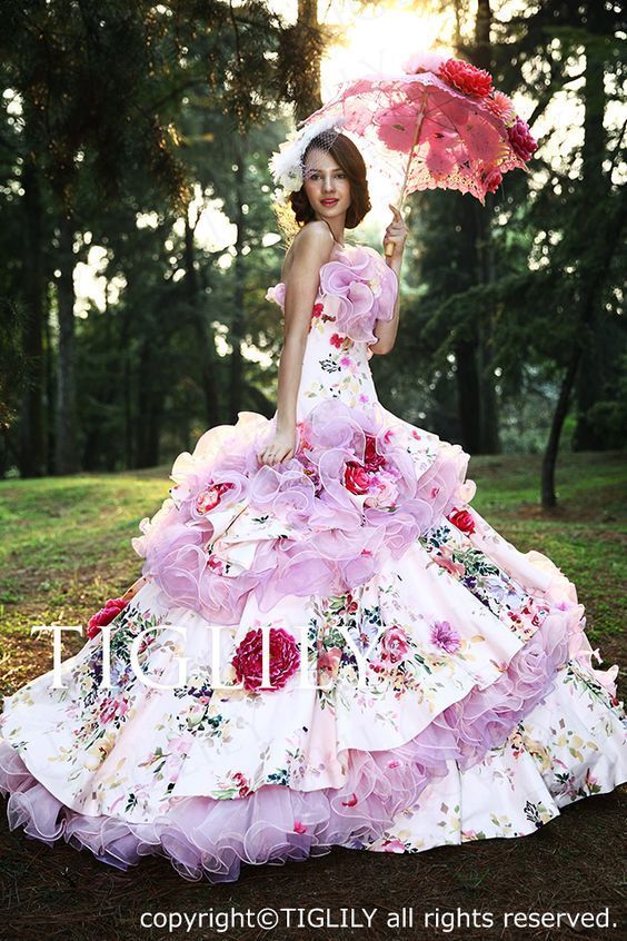 ぜーーーんぶ着たい♡『TIGLILY』の2016新作カラードレスは、どれもこれも可愛すぎ！！にて紹介している画像