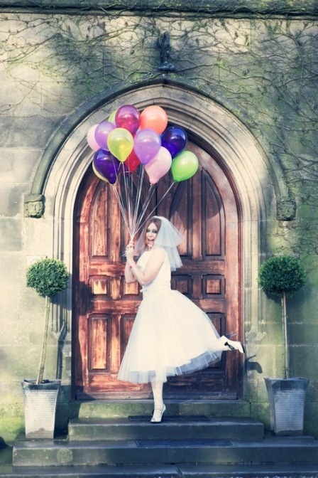 Colorful and Adorable: A Joyful Wedding with Skillful Balloon Art!にて紹介している画像