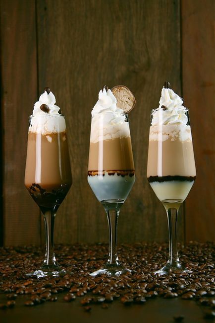 Perfect Drinks for Christmas: Charming Ideas for Easy Entertaining!にて紹介している画像