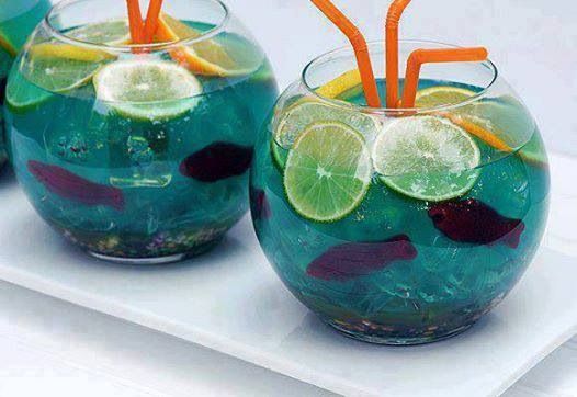 Perfect Drinks for Christmas: Charming Ideas for Easy Entertaining!にて紹介している画像