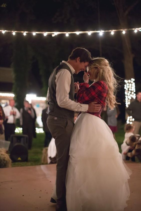 A Collection of Adorably Charming "Forehead Bump Photos" from Abroad That Will Make You Swoon♡にて紹介している画像