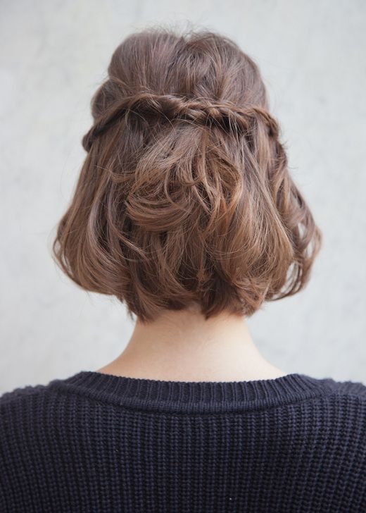 No Perm? No Problem! Easy Loose Wavy Bob Collection ♡にて紹介している画像