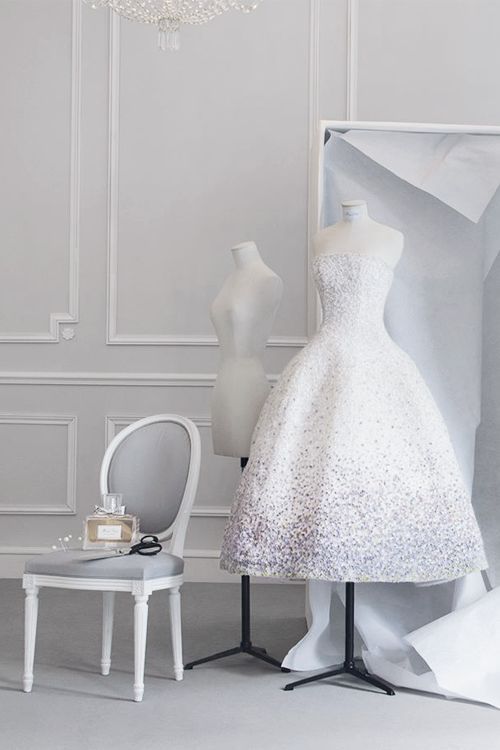 女の子の一生の憧れ・・・♡10つのハイブランドのウェディングドレス特集＊にて紹介している画像