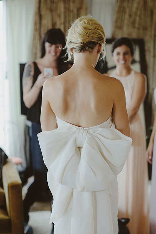 女の子の一生の憧れ・・・♡10つのハイブランドのウェディングドレス特集＊にて紹介している画像