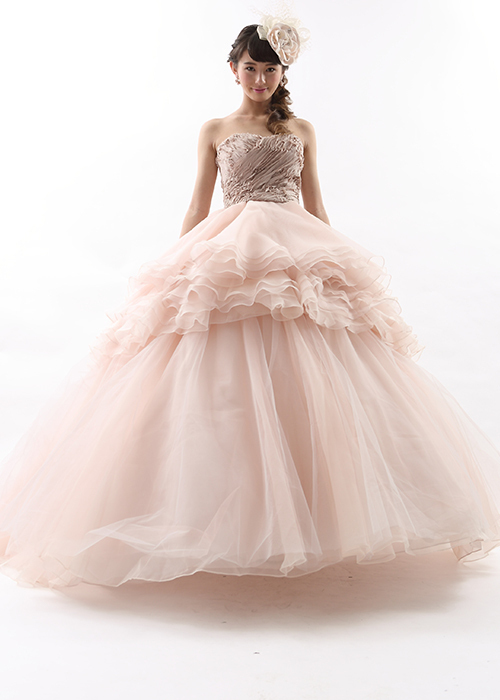 "Affordable Rentals Under 100,000 Yen! All Dresses from 'Chiffon' Shop are Adorably Cute ♡"にて紹介している画像