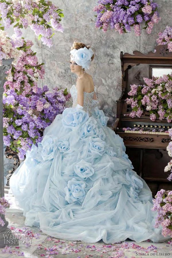 Purely Cute Reimagining: A Romantic Light Blue Wedding Dress Collection ♡にて紹介している画像