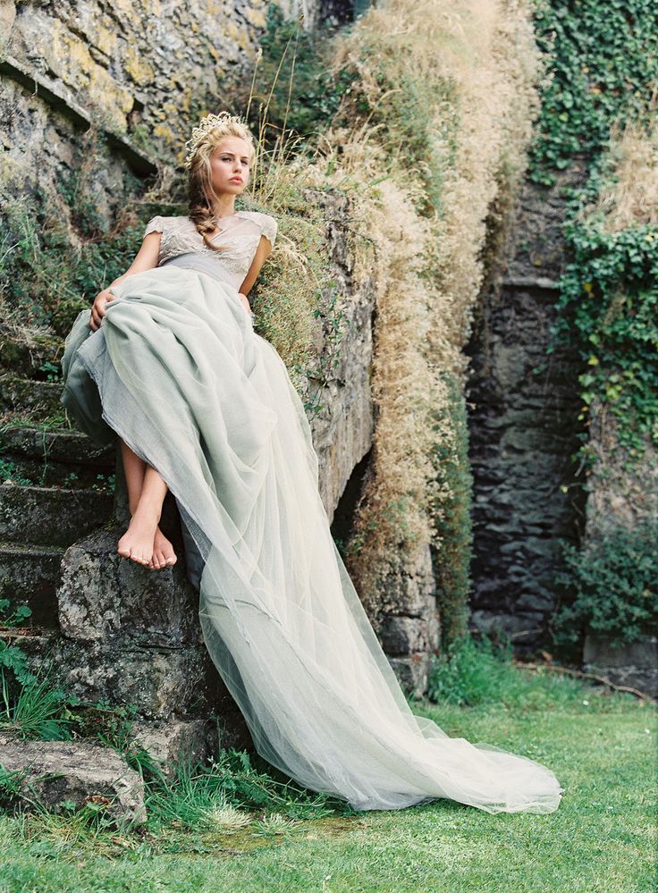 Purely Cute Reimagining: A Romantic Light Blue Wedding Dress Collection ♡にて紹介している画像