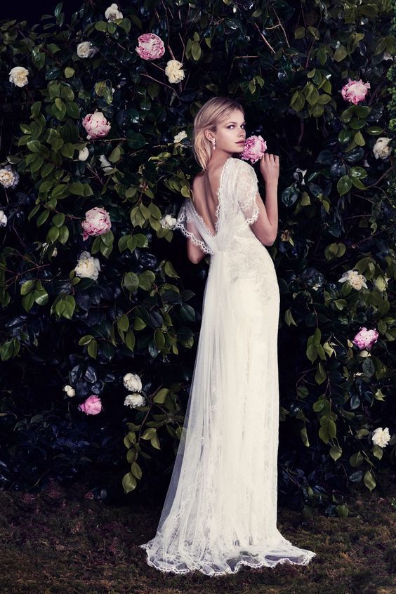 とろみのある質感がやみつきになる♡『ジェニー・パッカム』のラグジュアリーなドレス特集♡にて紹介している画像