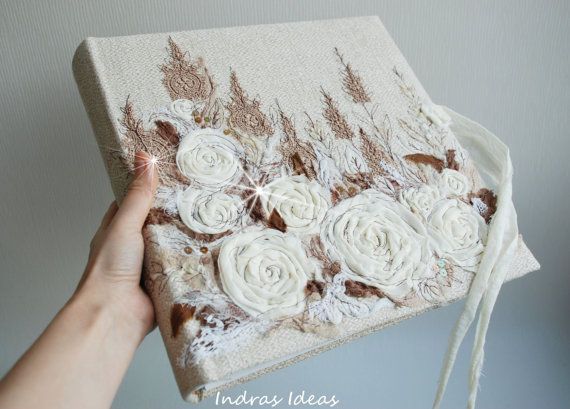 思い出を一冊の本に♡タイプ別ウェディングフォトアルバムCollection♡にて紹介している画像