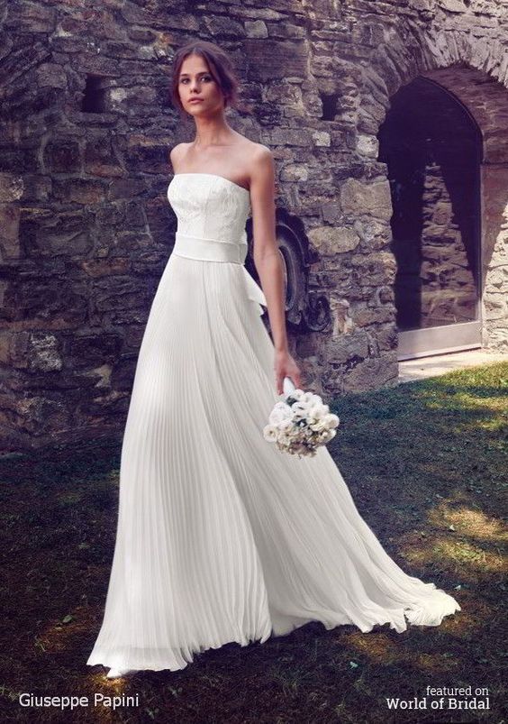 きっと、運命の一着が見つかる♡【可愛い雰囲気】好きなら絶対に着ておきたいインポートドレス10選＊*にて紹介している画像