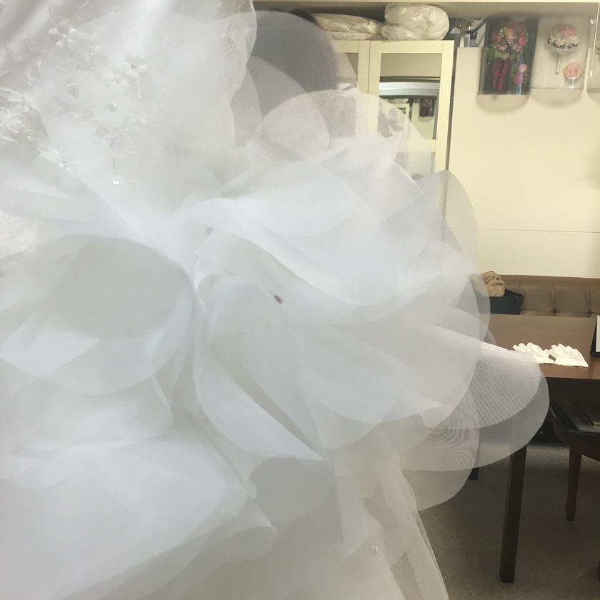 Bridal Wedding Report: Crafting Your Dream Custom-Made Wedding Dress and How to Plan It ♡にて紹介している画像