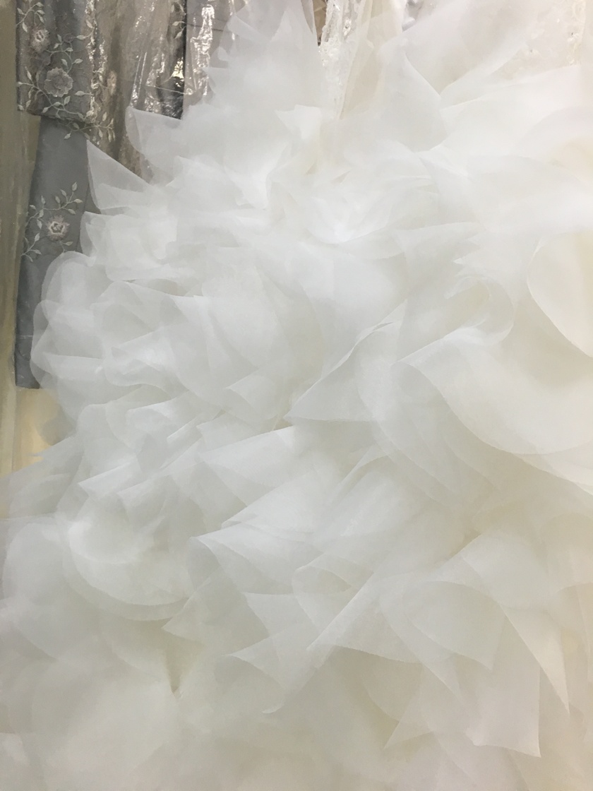 Bridal Wedding Report: Crafting Your Dream Custom-Made Wedding Dress and How to Plan It ♡にて紹介している画像