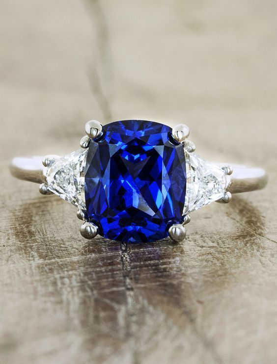 "Let's Infuse Romantic Messages into Rings: Do You Know the Meaning of Your Birthstone?"にて紹介している画像