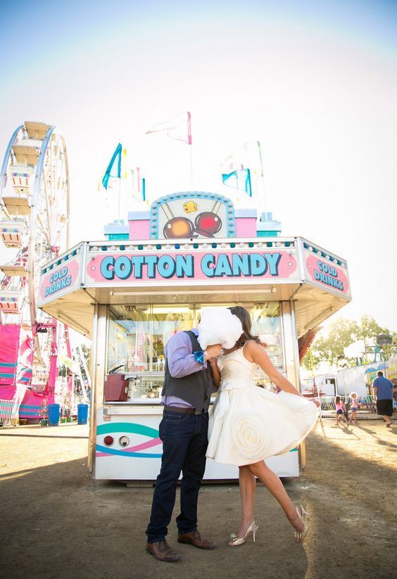 ふわふわ可愛い世界にご招待♡結婚式での『コットンキャンディー（綿菓子）』の活用アイディアまとめ＊にて紹介している画像