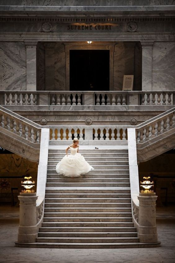 Capturing the Most Beautiful Moments: The Perfect Guide to Creating Your Dream Bride Shots♡にて紹介している画像