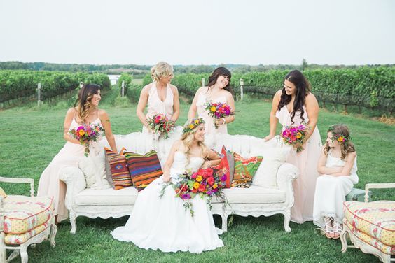 The Rising Trend of the New Wedding Party Style: What are the Pros and Cons of the "1.5-Mariage"?にて紹介している画像