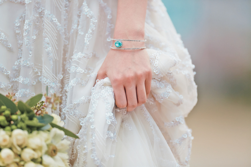 "Don't Forget to Match with the Groom! Effortlessly Perfect: Our Stylish Couple Coordination Tips☆"にて紹介している画像