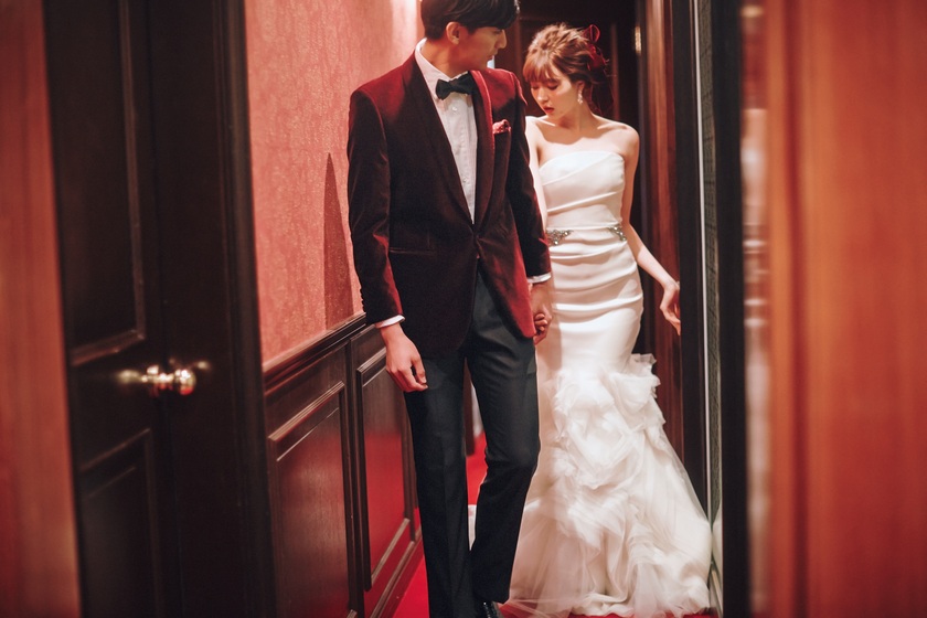 "Don't Forget to Match with the Groom! Effortlessly Perfect: Our Stylish Couple Coordination Tips☆"にて紹介している画像