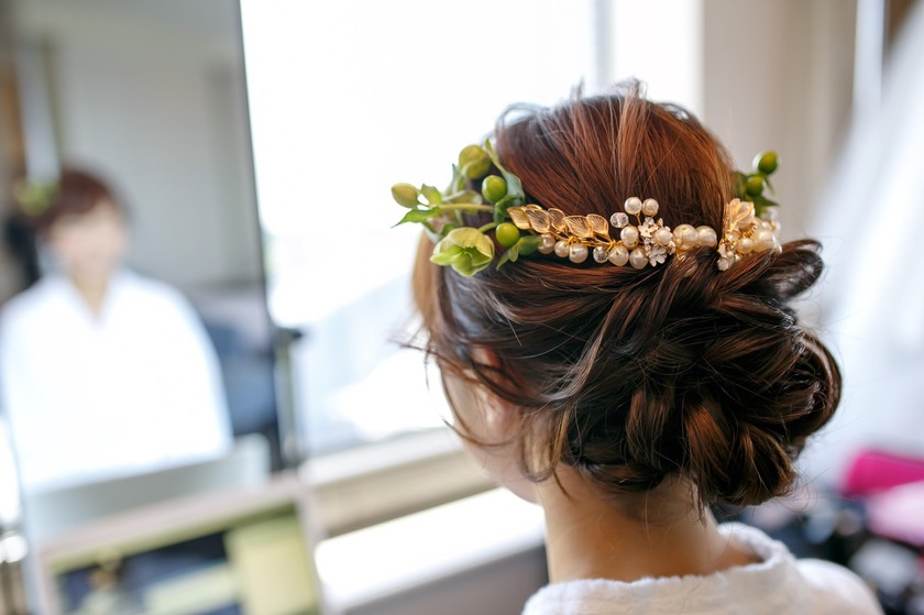 "Tips from a Newlywed: Coordinating Your Bouquet, Table Flowers, and Main Table Floral Décor"にて紹介している画像