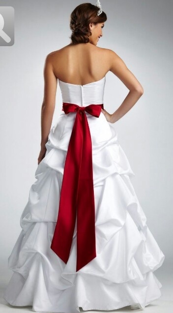 Ｘｍａｓのドレスコードは「Ｒｅｄ」♡冬を暖かに演出してくれるアイテムはいかが？にて紹介している画像