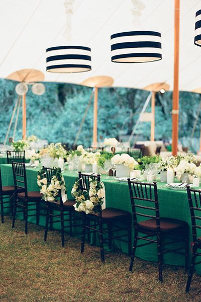 For a Unique Party Look: Embrace Black & White Stripes ♡にて紹介している画像